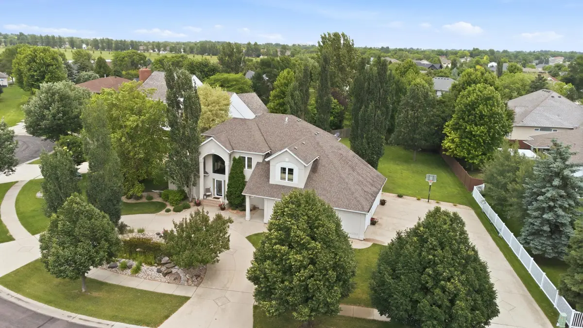 4825 Meadow Creek Drive S, Fargo, ND 58104 - #1