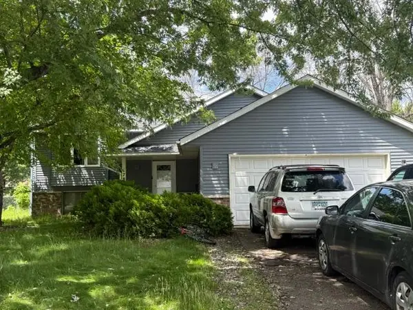 6781 Brunswick Avenue N, Brooklyn Park, MN 55429