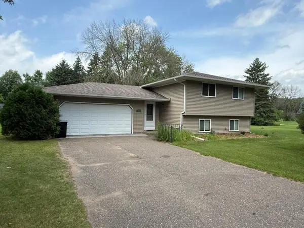 15730 Ferret Street Nw, Anoka, MN 55303
