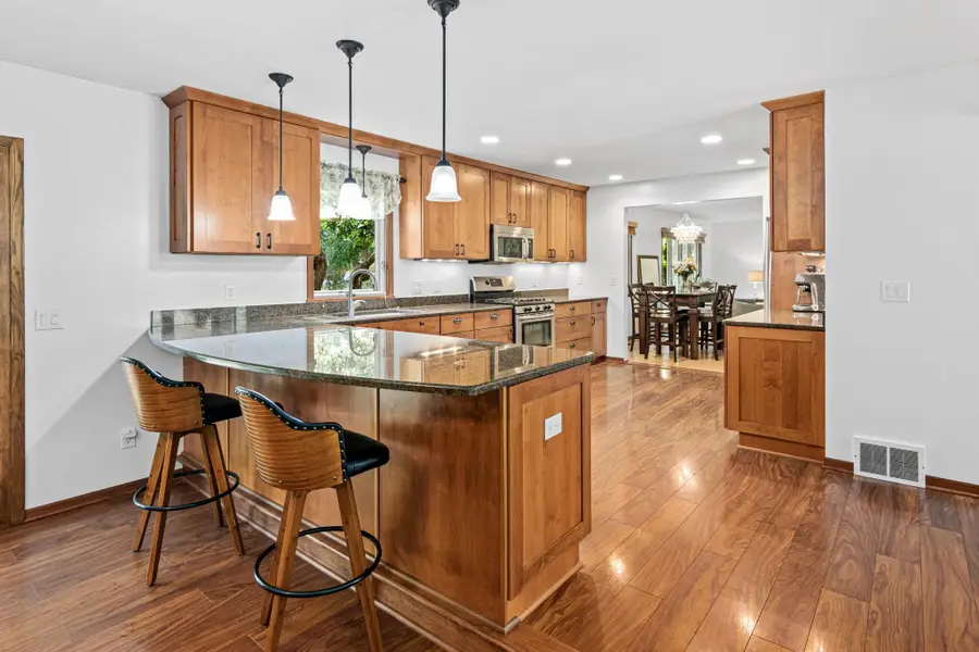 2436 Standridge Avenue, Maplewood, MN 55109 - #2
