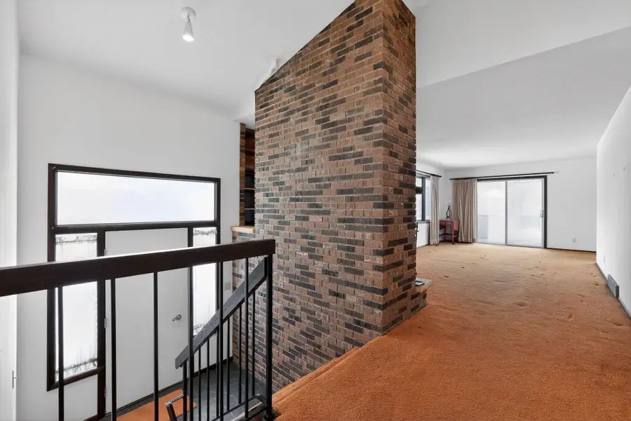8730 Summit Drive, Eden Prairie, MN 55347 - #2