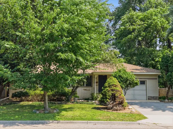 3606 Woodbine Lane N, Brooklyn Center, MN 55429