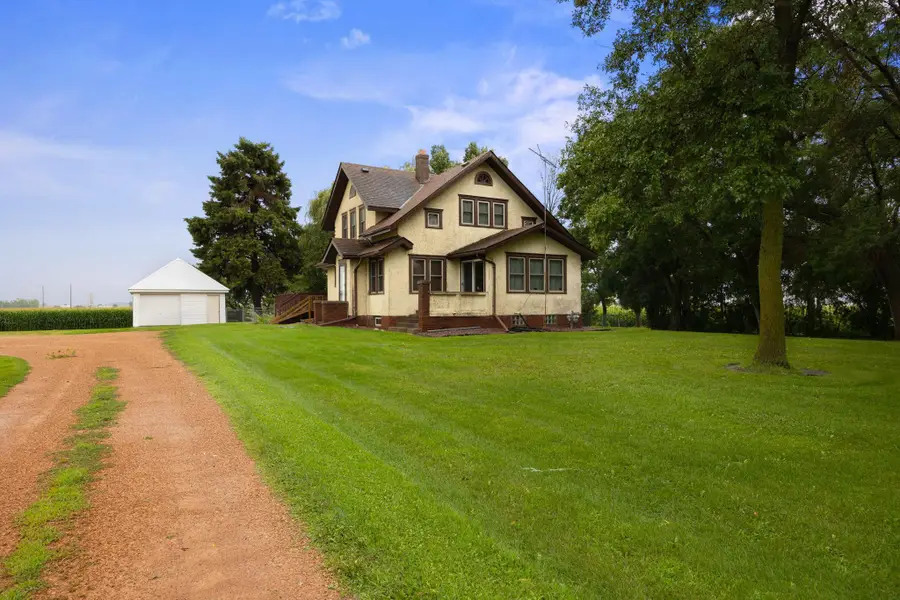 1250 Highway 7 E, Hutchinson, MN 55350 - #2