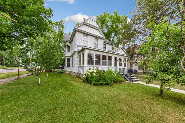 904 Central Avenue N, Faribault, MN 55021