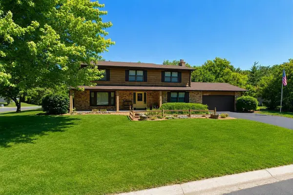 6108 W 101st Street, Bloomington, MN 55438