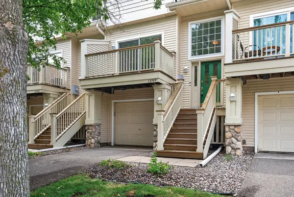 13749 54th Avenue N, Plymouth, MN 55446