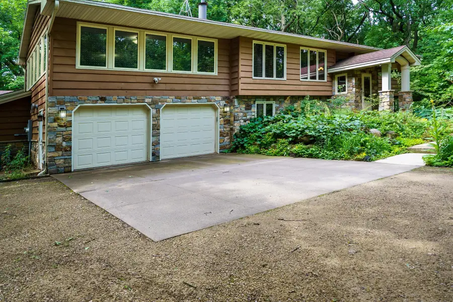 6340 Lamar Avenue S, Cottage Grove, MN 55016 - #2