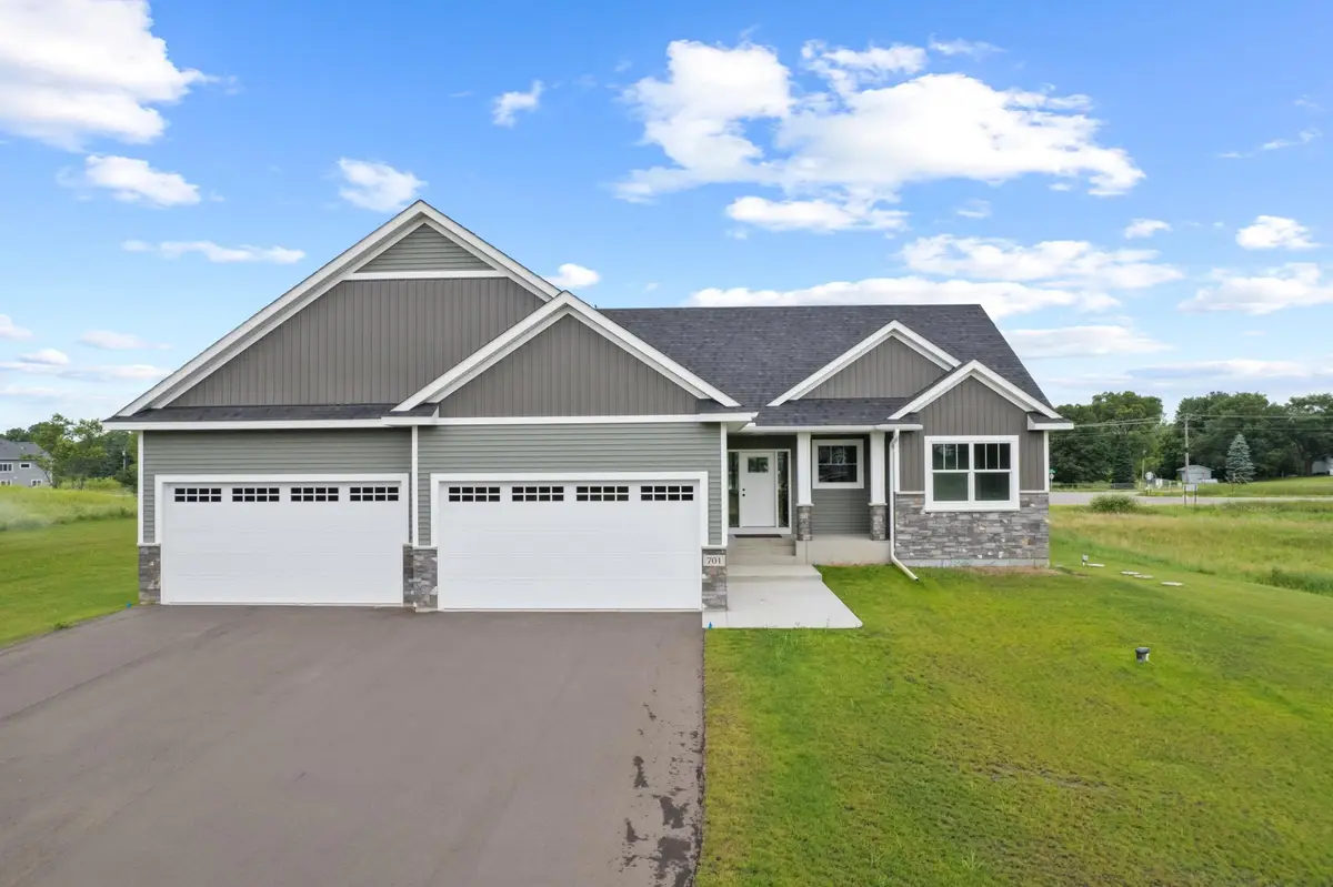 20615 Redwood Street Nw, Oak Grove, MN 55011 - #1