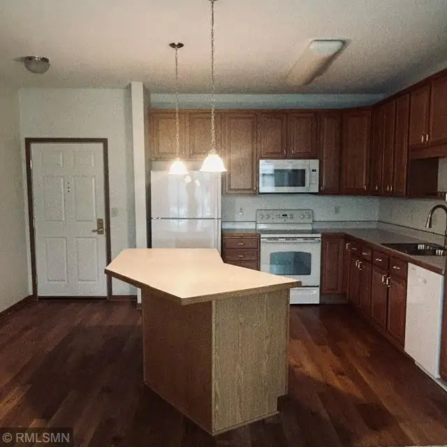8341 Lyndale Avenue S #408, Bloomington, MN 55420 - #2