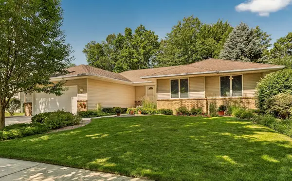 1813 13th Avenue Ne, Rochester, MN 55906