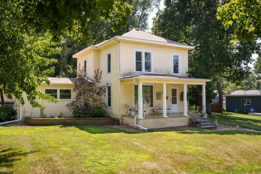 201 W Colvill Street, Cannon Falls, MN 55009 - #2