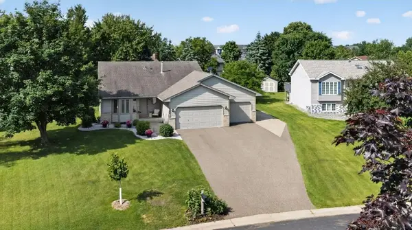 3260 131st Avenue Nw, Coon Rapids, MN 55448