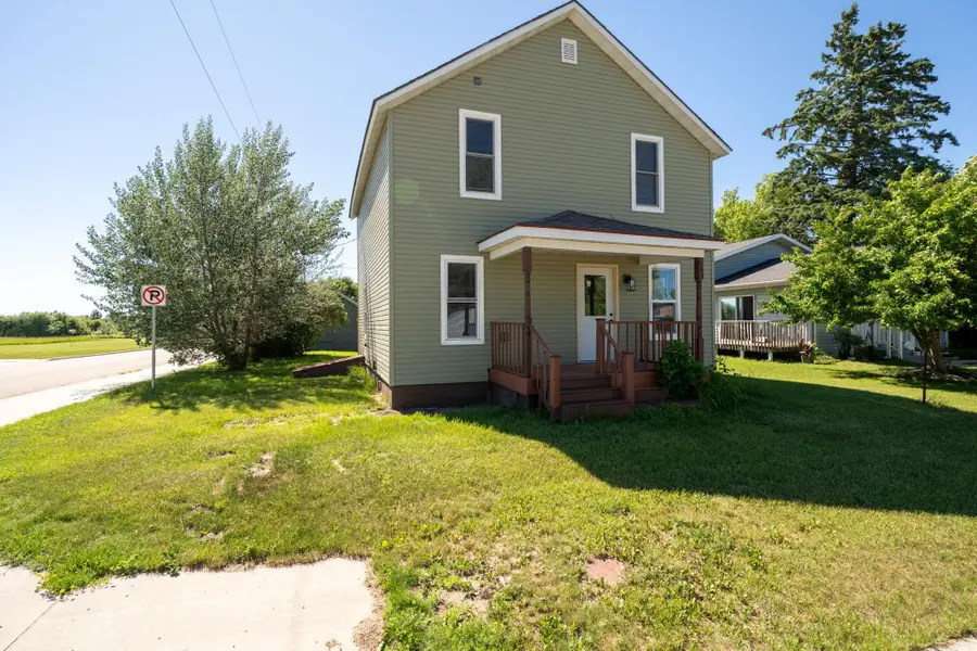 541 5th Street Se, Deer River, MN 56636 - #3