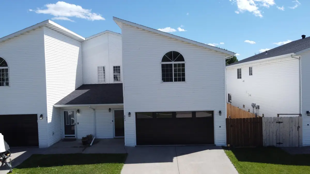 825 12th Avenue W, West Fargo, ND 58078 - #1
