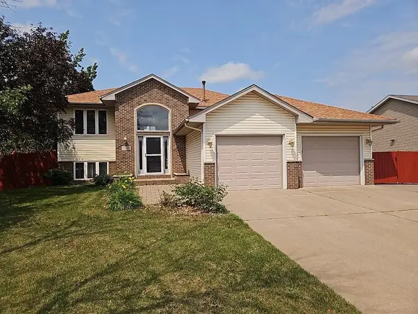 7051 147th Avenue Nw, Ramsey, MN 55303