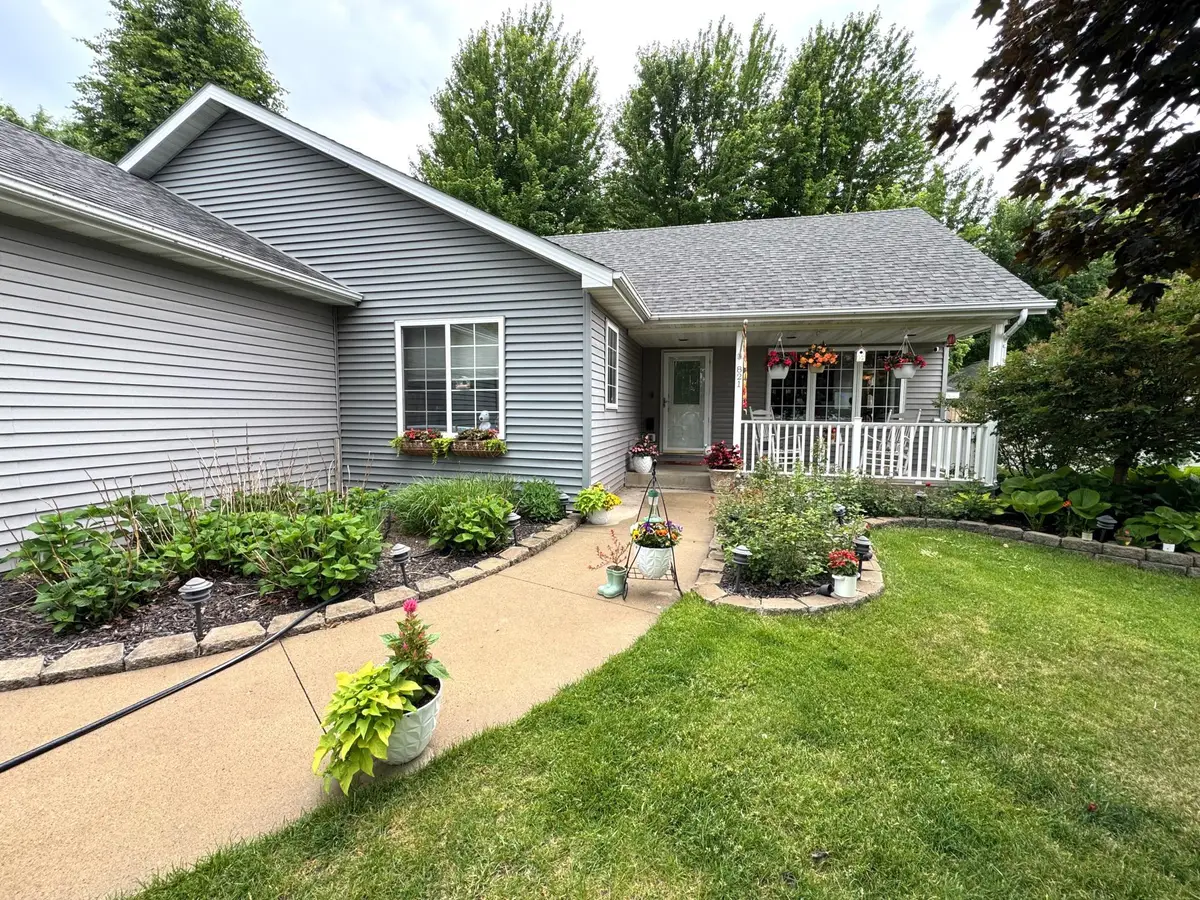 821 Lancer Drive Ne, Owatonna, MN 55060 - #1