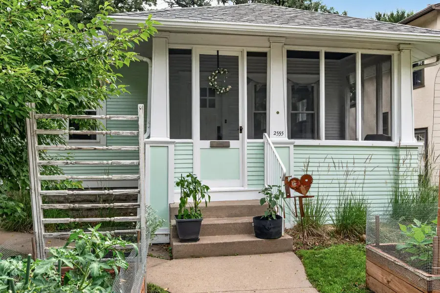 2555 Mckinley Street Ne, Minneapolis, MN 55418 - #2