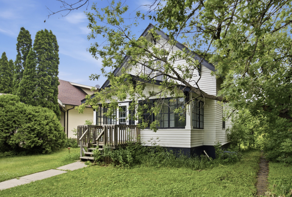 228 9th Street N, Breckenridge, MN 56520