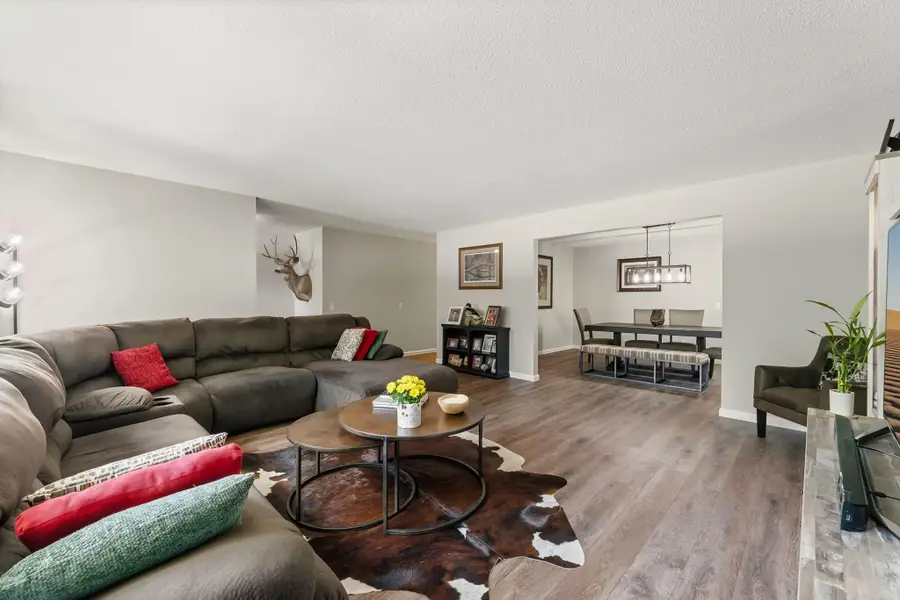 6435 Vernon Avenue S, Edina, MN 55436 - #3