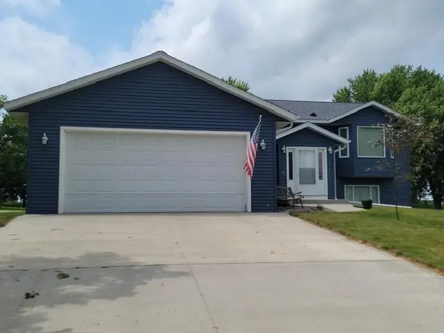 1113 9th Street, Gaylord, MN 55334 - #2