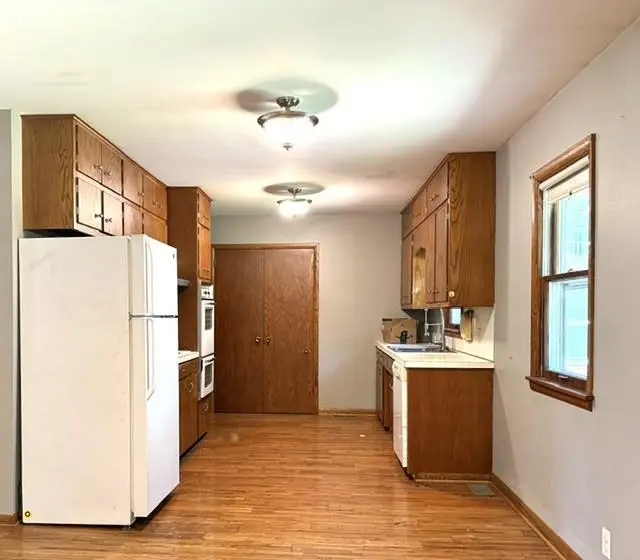 154 George Avenue E, Winsted, MN 55395 - #2
