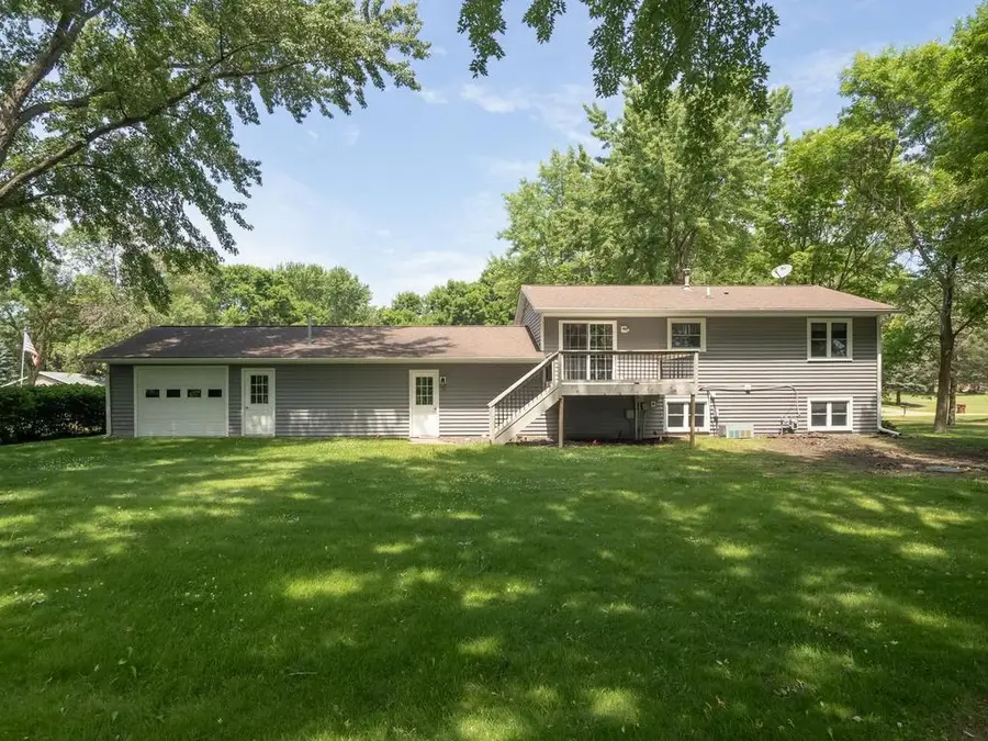 5590 Jeffery Avenue Sw, Howard Lake, MN 55349 - #2
