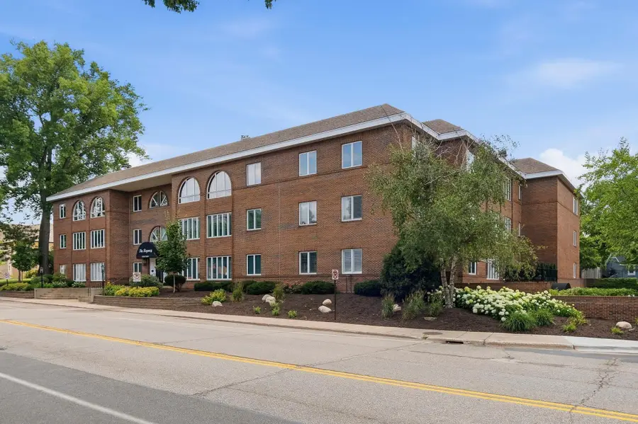 5100 France Avenue S #102, Edina, MN 55410 - #2