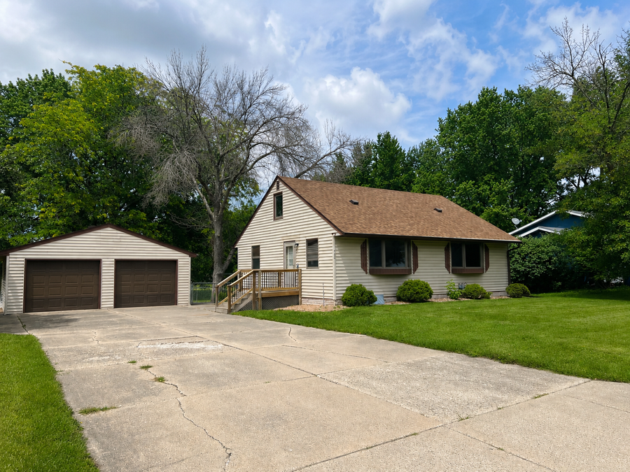 720 22nd Street Ne, Owatonna, MN 55060 - #2