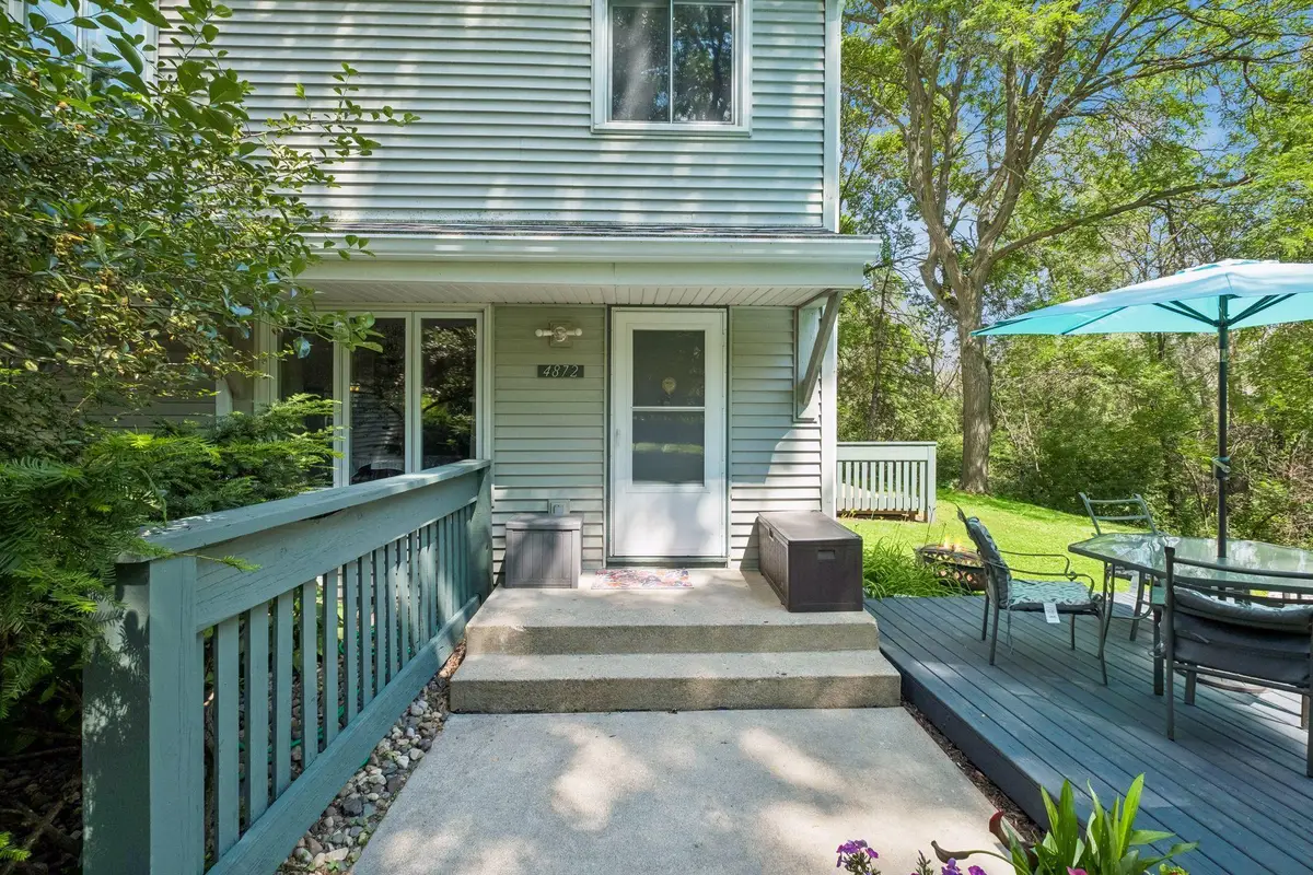 4872 Grenwich Trail N, Oakdale, MN 55128 - #1