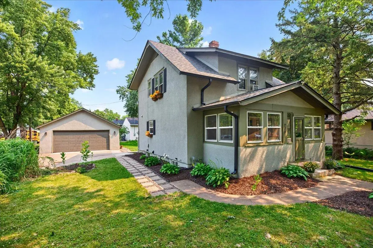 2207 Holloway Avenue E, North Saint Paul, MN 55109 - #1
