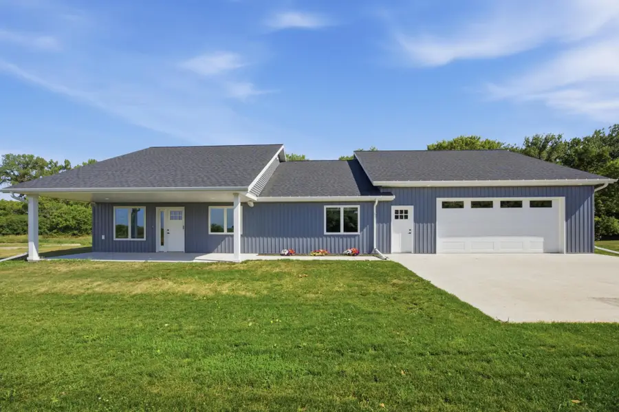 4983 167th Avenue Se, Kindred, ND 58051 - #2