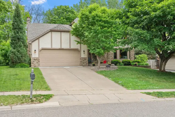 10660 47th Avenue N, Plymouth, MN 55442