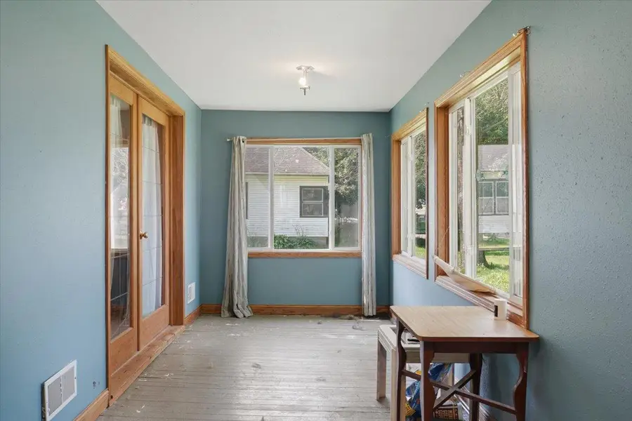 130 N Woodworth Street, Elmwood, WI 54740 - #3