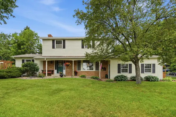 2623 Riviera Drive N, White Bear Lake, MN 55110