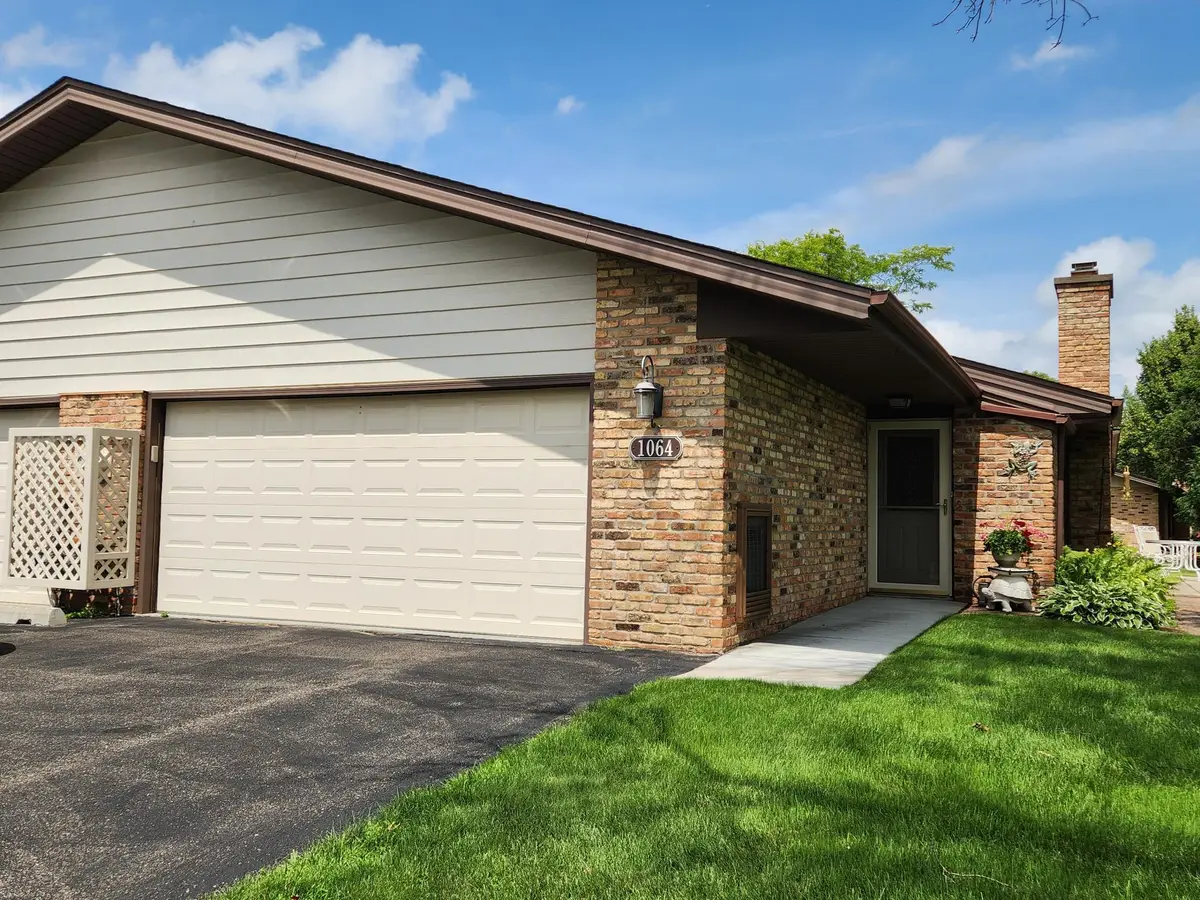 1064 Zanzibar Lane N, Plymouth, MN 55447 - #1