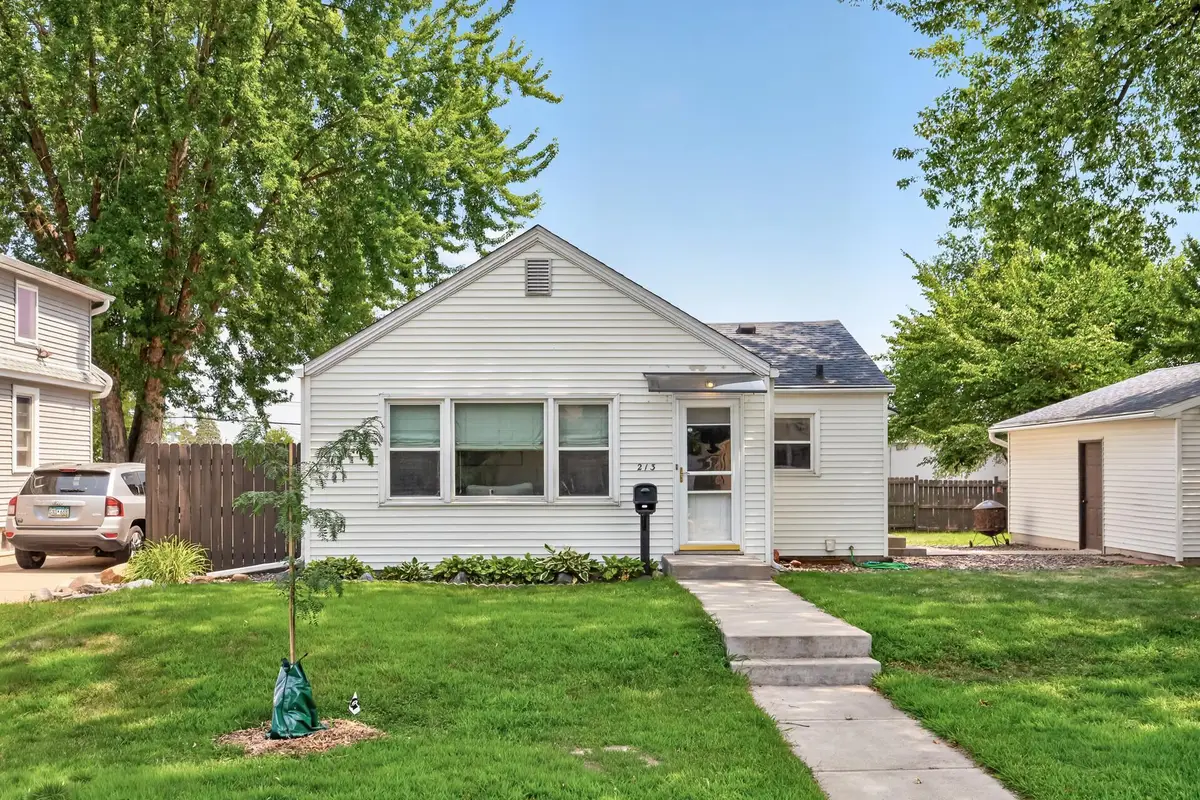 213 14th Avenue S, South Saint Paul, MN 55075 - #1