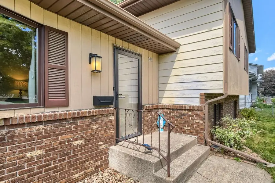 383 Belmont Lane E, Maplewood, MN 55117 - #2