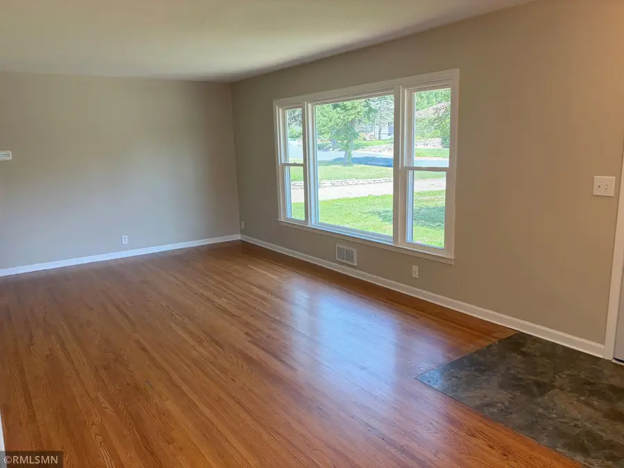 1644 Nevada Avenue S, Saint Louis Park, MN 55426 - #3