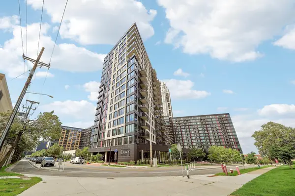 1240 S 2nd Street #1201, Minneapolis, MN 55415