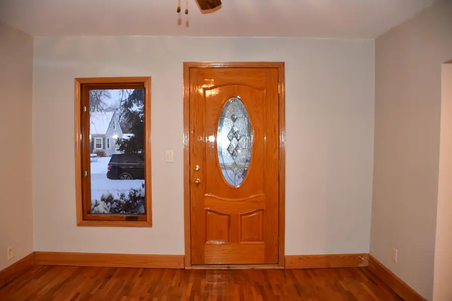 321 Tindolph Avenue N, Thief River Falls, MN 56701 - #3