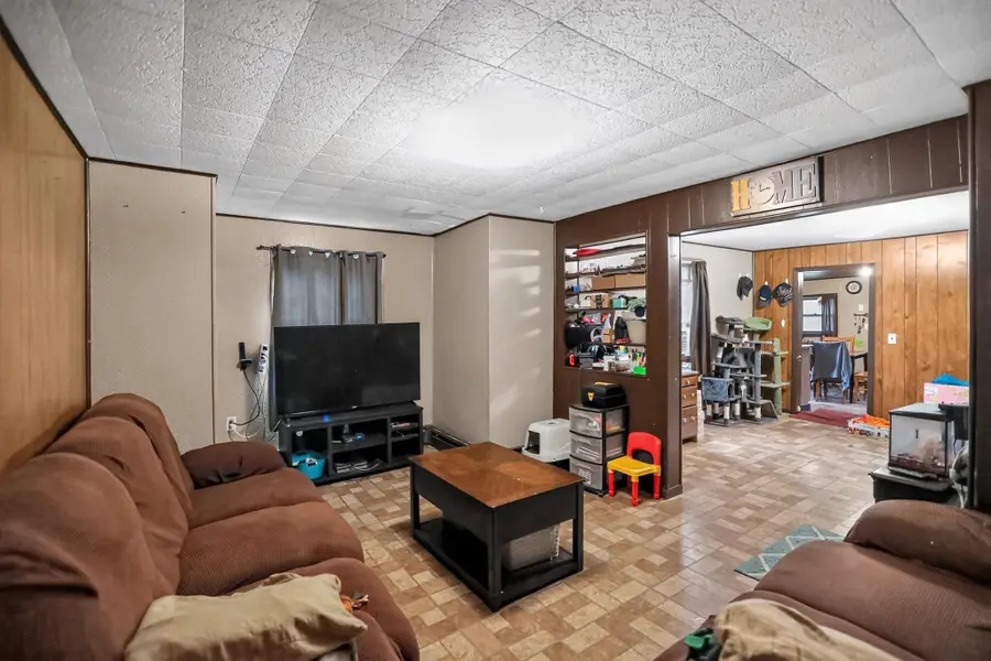 709 9th Street Ne, Little Falls, MN 56345 - #3