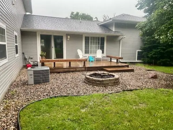 225 Country Club Drive, Lewiston, MN 55952
