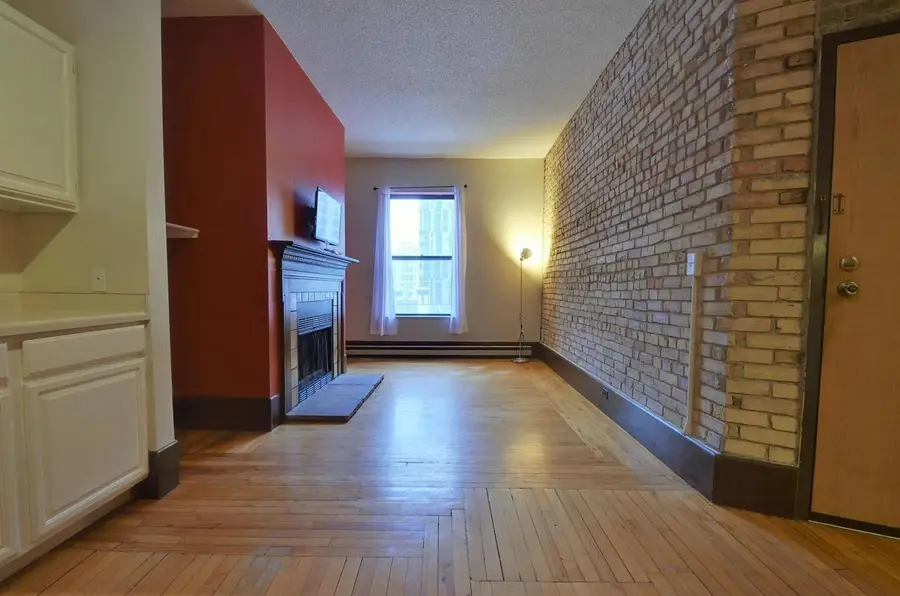 605 S 9th Street #8, Minneapolis, MN 55404 - #3