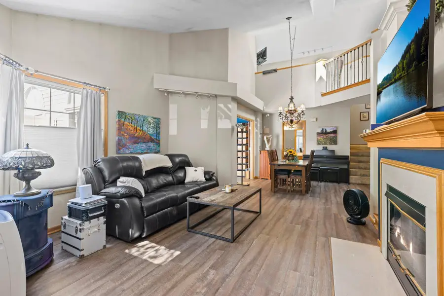 528 Queens Gate, New Brighton, MN 55112 - #3