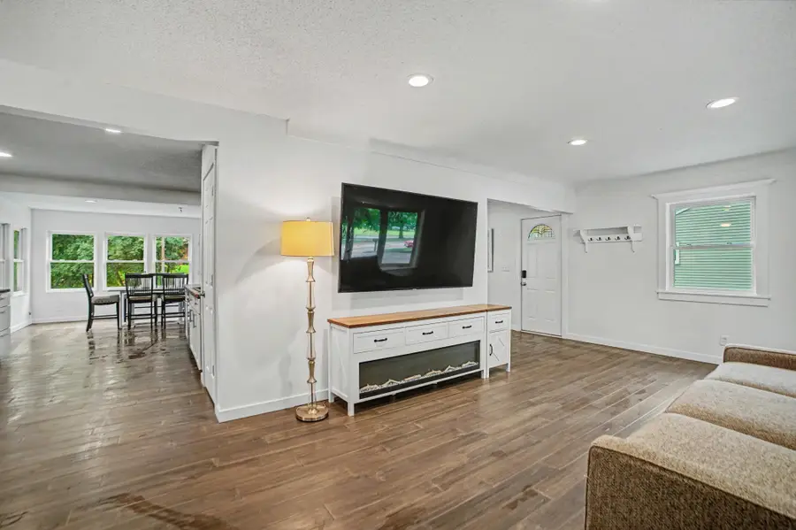 3674 Mcknight Road N, White Bear Lake, MN 55110 - #3