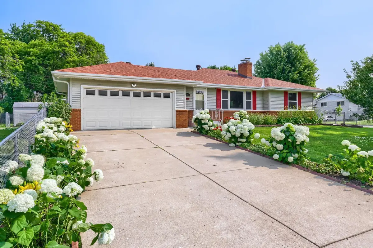 900 W 84th Street, Bloomington, MN 55420 - #1
