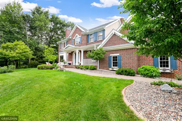 9570 Norway Hills Trail, Lakeville, MN 55044