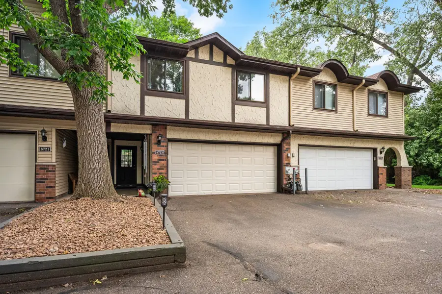 8723 Maplebrook Parkway N, Brooklyn Park, MN 55445 - #2