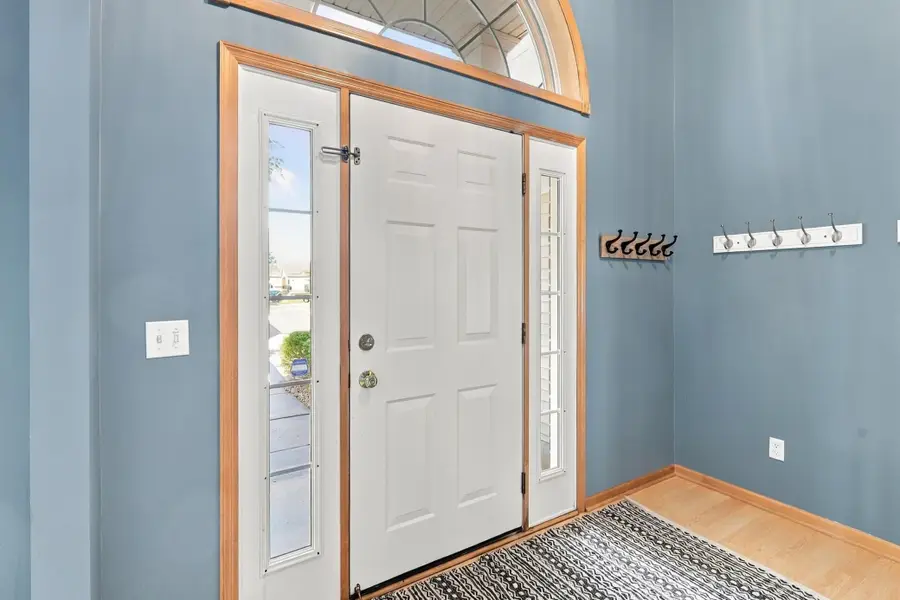 1560 Oakbrooke Terrace, Eagan, MN 55122 - #2