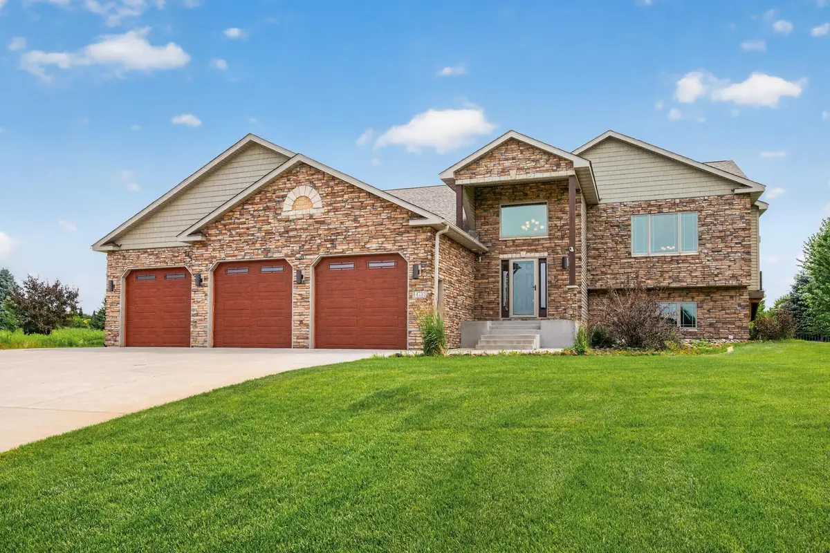 14731 Naples Street Ne, Ham Lake, MN 55304 - #1